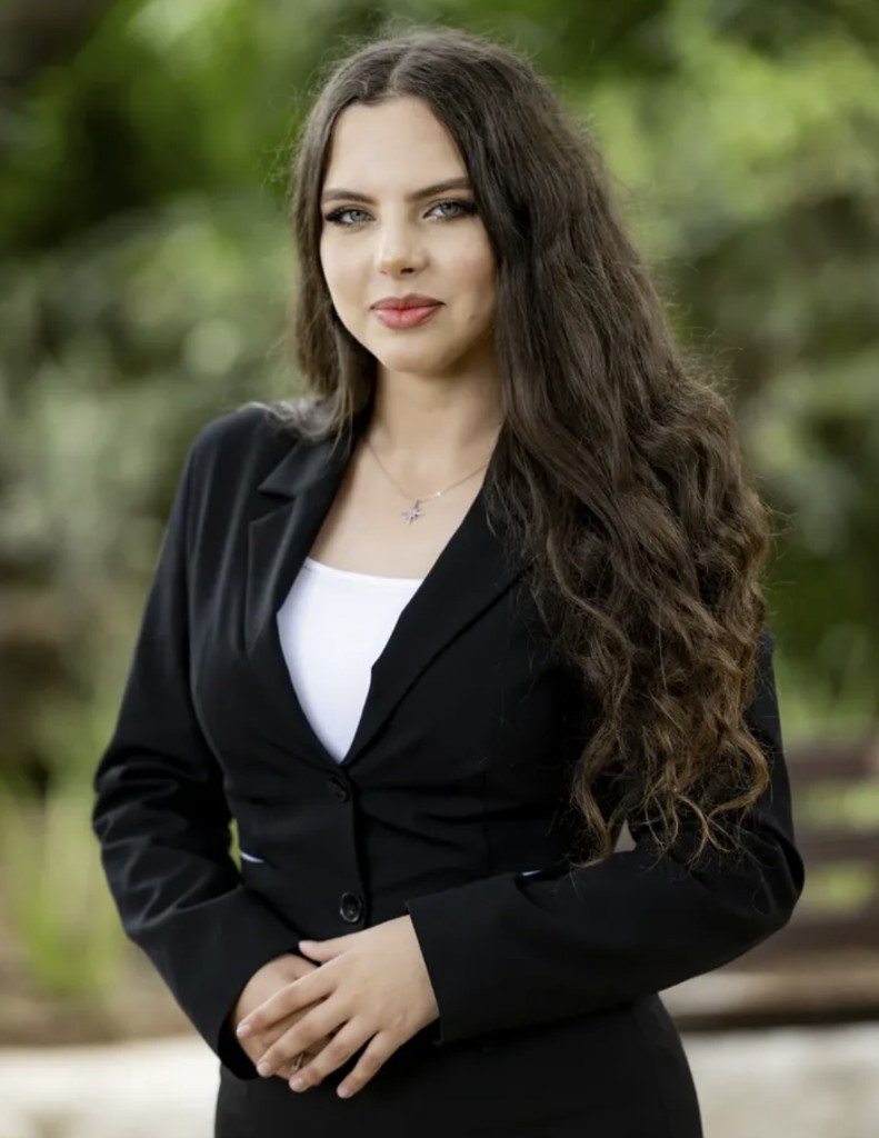 Weam Hayek, modelling 9